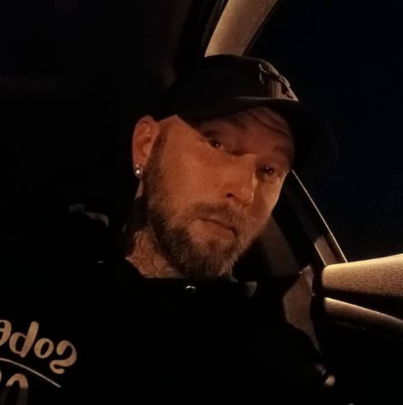 Meet your Posher, Paul - Picture 1 of 1